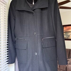 Men’s DONATELLA Large wool peacoat.